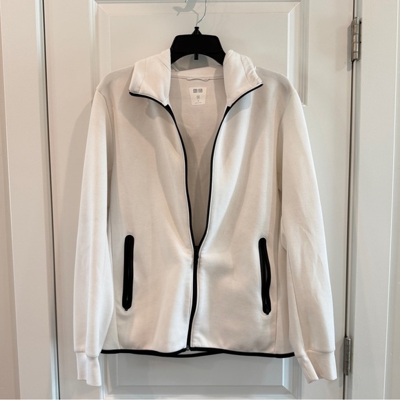 Uniqlo Other - Uniqlo Men’s White Activewear Full Zipper Hooded Jacket sz M